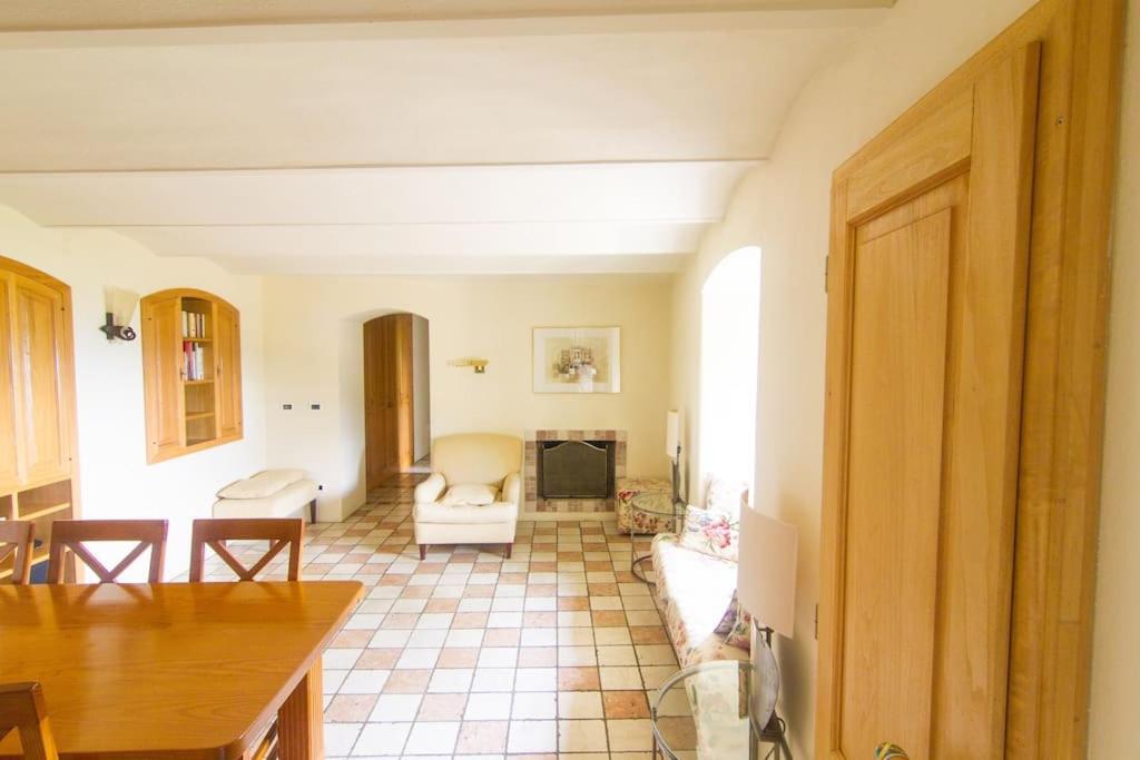 Villa Alla Trappola San Clemente in Valle ภายนอก รูปภาพ